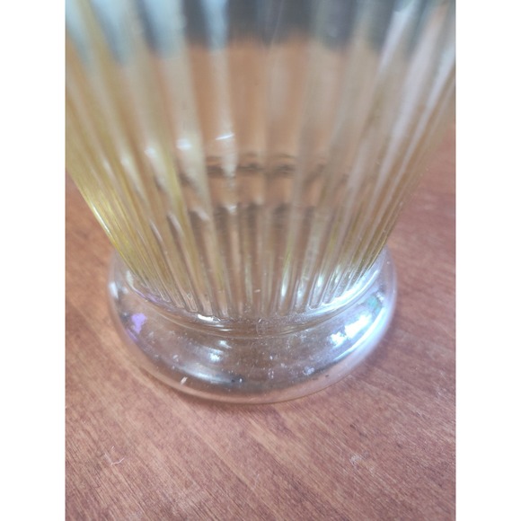 Yellow Fenton Adam's‎ Rib Pattern 9.5" Vase - Picture 3 of 7